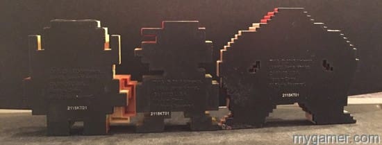 The ass-side of the 8-Bit figures